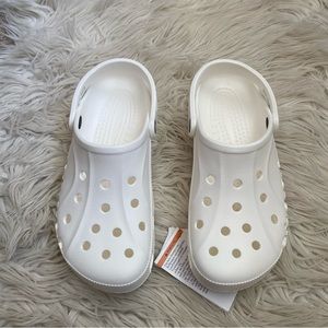 NWT Crocs Baya unisex Clogs men’s 8 women’s 10